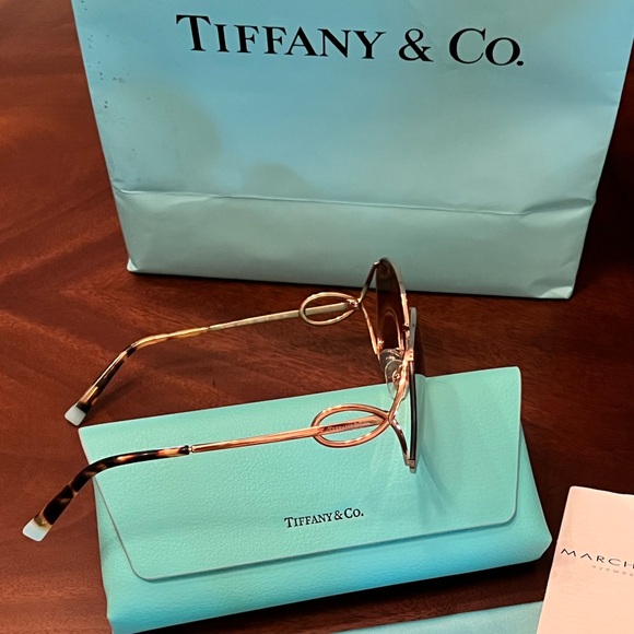TIFFANY & CO. Accessories - TIFFANY & CO.  SUNGLASSES    ***NEW*** ROSE GOLD FRAMES (W/ CASE & TIFFANY  BAG)